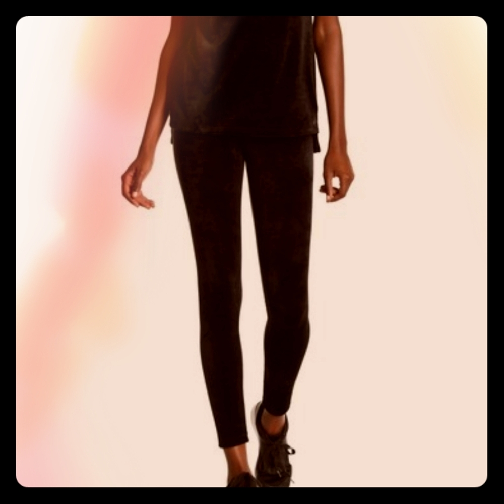 NWT Andrew Marc Sport Black Velour Leggings
